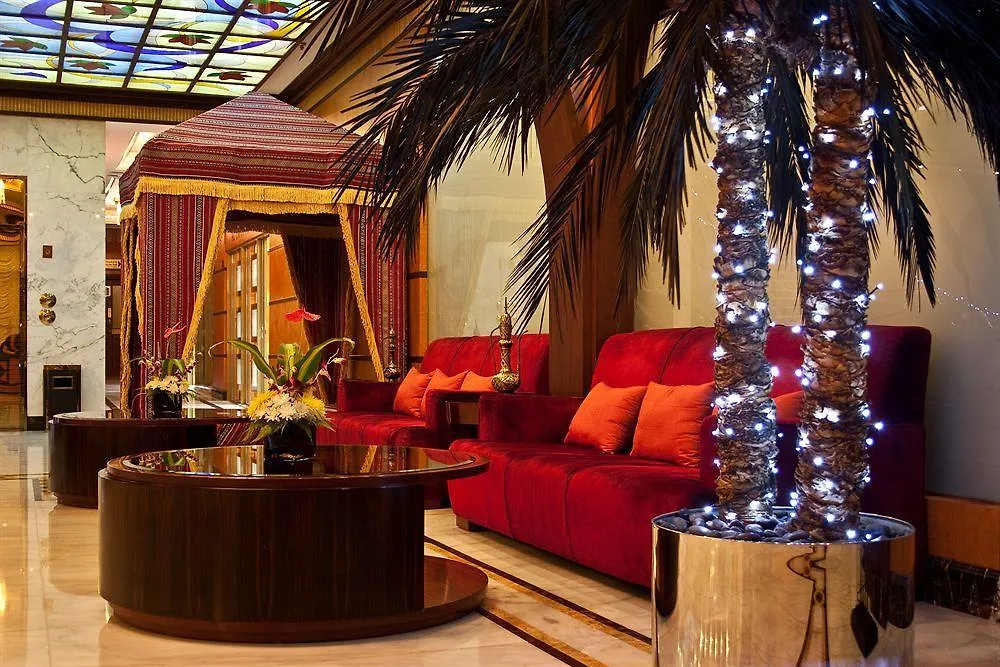 Royal Beach Resort & Spa Sharjah 5*,