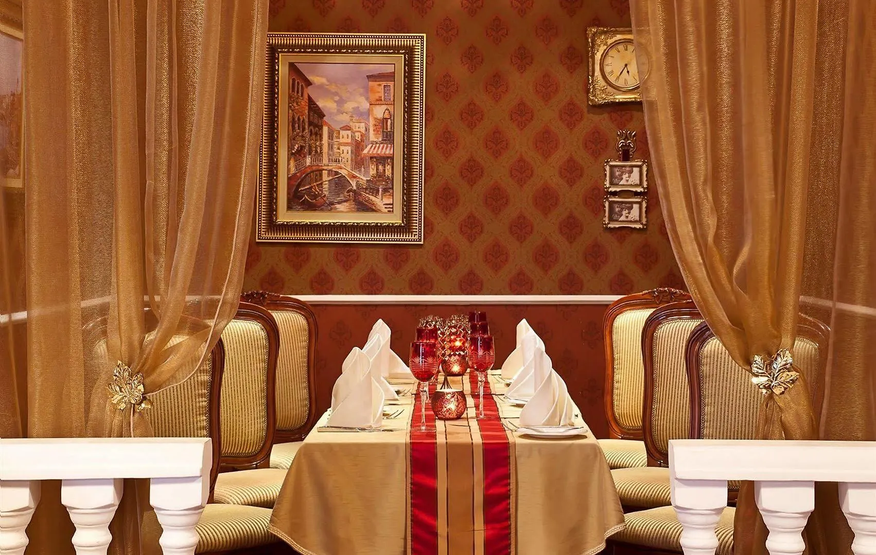 Royal Beach Resort & Spa Sharjah 5*,  United Arab Emirates